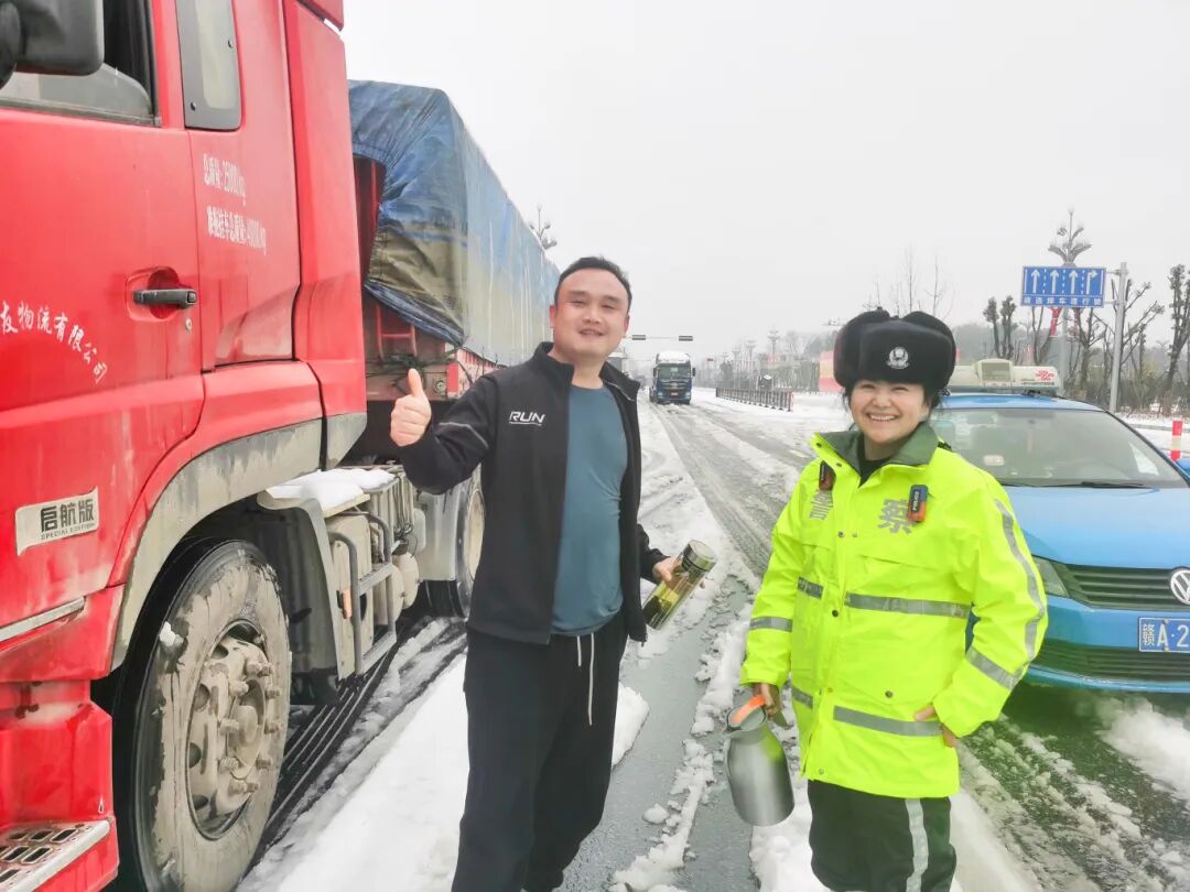 江西：“陌上蔷薇”，把平安写在出行路上 